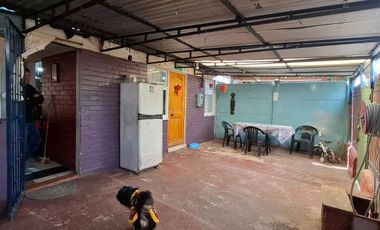 Casa Mar Egeo- Lo Blanco.  Cercana a Metro Hospital El Pino