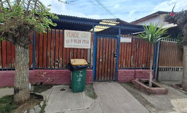 Casa Mar Egeo- Lo Blanco.  Cercana a Metro Hospital El Pino