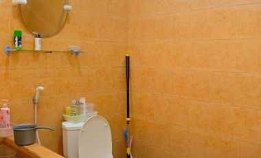 House on the roadside of Mataram city