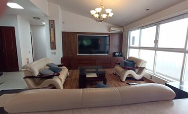 Casa en Renta en condominio en Fraccionamiento Bugambilias, Zapopan