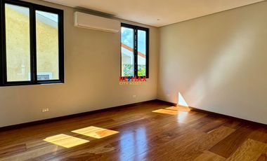 BRAND NEW MODERN HOUSE FOR SALE IN AYALA ALABANG VILLAGE