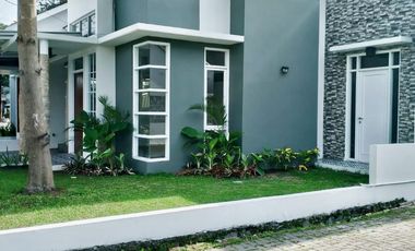 Jual Rumah HOOK 1 LANTAI CANTIK di Margahayu Raya Metro MIM Soekarno Hatta Bandung