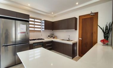 3Storey Modern Elegant Townhouse for Sale in BF homes Paranaque-MD