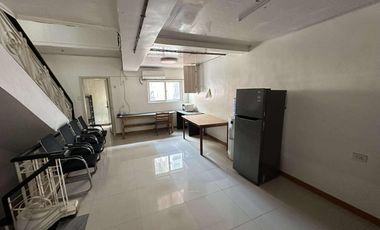 For Sale 5 Bedroom Unit in Makati Prime Townhouse