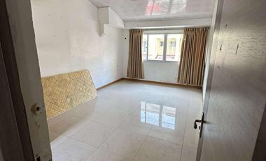 For Sale 5 Bedroom Unit in Makati Prime Townhouse