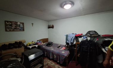 Casa con 170m2 de terreno Pje El Canelo -Plaza interior.