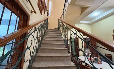 Rumah Komplek Mewah Puri Tamansari