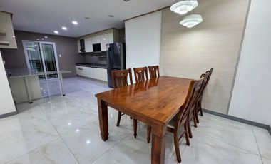 Three (3) Bedroom Condo Unit for Rent inside Clark Freeport Zone Pampanga.