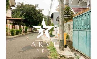 Rumah 2 ½ Lantai Semi furnish di Cipinang Indah Jaktim