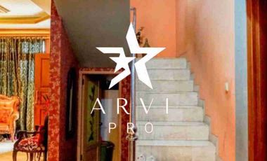 Rumah 2 ½ Lantai Semi furnish di Cipinang Indah Jaktim