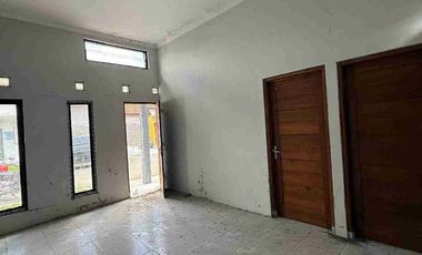 Rumah Siap Huni Di Waru Gentan Solo