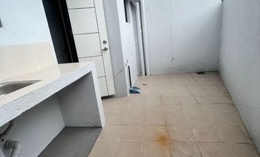 For Sale 3 Storey Townhouse in Town & Country Exce Village Mayamot Antipolo Rizal. KSA