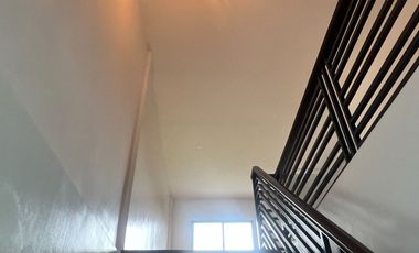 For Sale 3 Storey Townhouse in Town & Country Exce Village Mayamot Antipolo Rizal. KSA