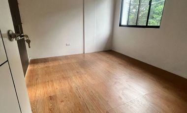 For Sale 3 Storey Townhouse in Town & Country Exce Village Mayamot Antipolo Rizal. KSA