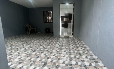 For Sale 3 Storey Townhouse in Town & Country Exce Village Mayamot Antipolo Rizal. KSA