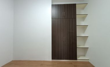 For Sale 3 Storey Townhouse in Town & Country Exce Village Mayamot Antipolo Rizal. KSA