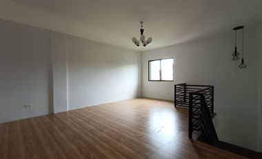 For Sale 3 Storey Townhouse in Town & Country Exce Village Mayamot Antipolo Rizal. KSA