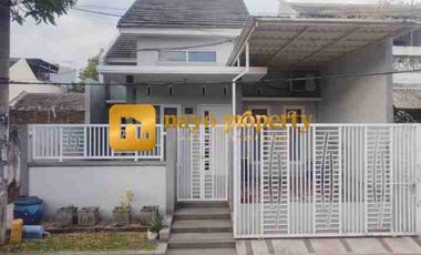 Rumah Bagus Siap Huni Dalam Komplek Strategis Dekat Pintu Tol di Sidoarjo