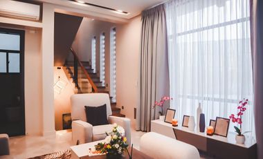 Modern 4-Storey Townhouse for Sale in Pinaglabanan, San Juan – With Pool, 4BR, 6T&B, 3 Parking