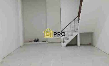 Disewakan Gedung/ Ruko 3 Lt, Cocok untuk Perkantoran dan kantor Bank di Time Square Cibubur
