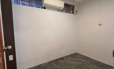 🚨 RUSH SALE! From **₱4.5M down to ₱4.2M NET *Newly Renovated 3-Storey House* 🏡✨