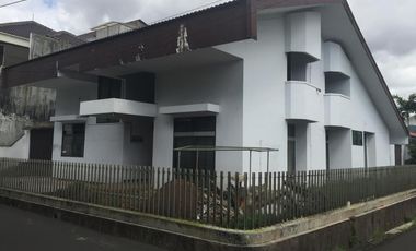 Rumah Hoek Cipinang Muara akses 2 mobil