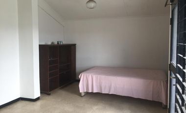 Rumah Hoek Cipinang Muara akses 2 mobil