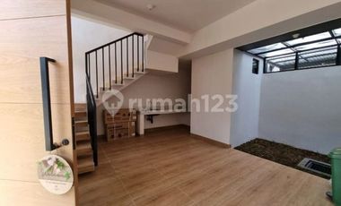 Disewa Rumah di CENDANA PEAK Karawaci Siap Huni
