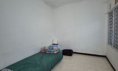 Rumah Di Tengah Kota! Dijual Cepat Lokasi Strategis Sayap Ciateul, Regol, Bandung