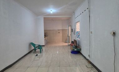 Rumah Di Tengah Kota! Dijual Cepat Lokasi Strategis Sayap Ciateul, Regol, Bandung