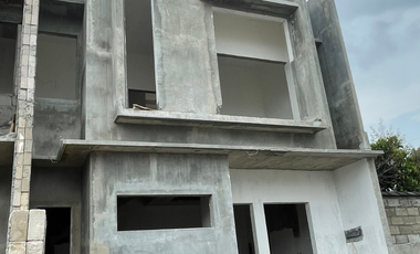 Villa 2 lantai Kota Batu Type Marbella On Progres SHM bisa KPR