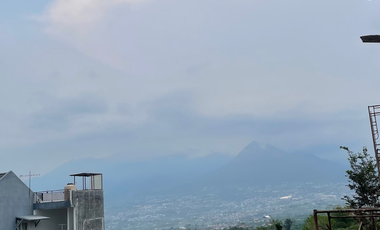 Villa 2 lantai Kota Batu Type Marbella On Progres SHM bisa KPR