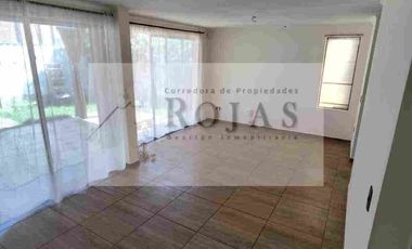 se arrienda linda propiedad