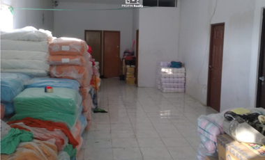 Rumah diKFT bebas banjir cocok untuk tinggal dan usaha LT 180m