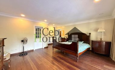 Grand 5 Bedroom House with Pool for Rent in Mandaue