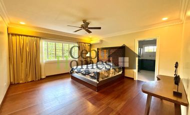 Grand 5 Bedroom House with Pool for Rent in Mandaue