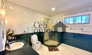 Grand 5 Bedroom House with Pool for Rent in Mandaue