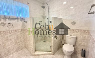 Grand 5 Bedroom House with Pool for Rent in Mandaue