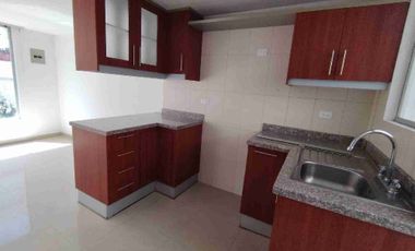 Venta casa en la Armenia Valle de los Chillos.