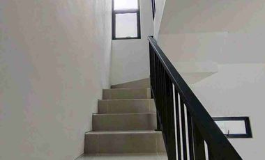 Disewakan Rumah di Lavish Hill Citraland Batam Centre