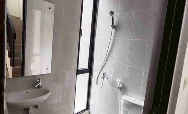 Disewakan Rumah di Lavish Hill Citraland Batam Centre