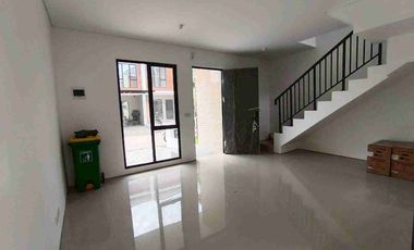 Disewakan Rumah di Lavish Hill Citraland Batam Centre