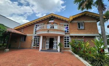 RENTA❗Ó VENTA, HERMOSA CASA CAMPESTRE EN CERRITOS