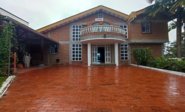 RENTA❗Ó VENTA, HERMOSA CASA CAMPESTRE EN CERRITOS