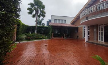 RENTA❗Ó VENTA, HERMOSA CASA CAMPESTRE EN CERRITOS