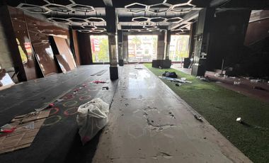 Ruko 3 Gandeng 5 Lantai Cocok Untuk Bisnis Taman Palem Lestari Dijual Harga Murah Siap Pakai Lokasi Strategis