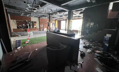 Ruko 3 Gandeng 5 Lantai Cocok Untuk Bisnis Taman Palem Lestari Dijual Harga Murah Siap Pakai Lokasi Strategis