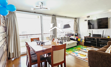 Departamento en Venta con 2 Estacionamientos, Huechuraba