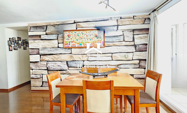 Departamento en Venta con 2 Estacionamientos, Huechuraba