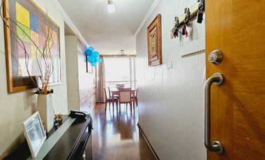 Departamento en Venta con 2 Estacionamientos, Huechuraba